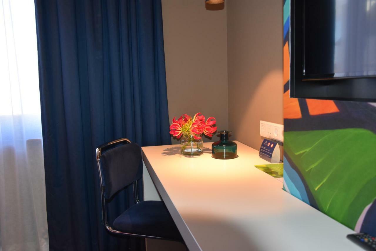 Blue Mansion Hotel Aalsmeer Luaran gambar